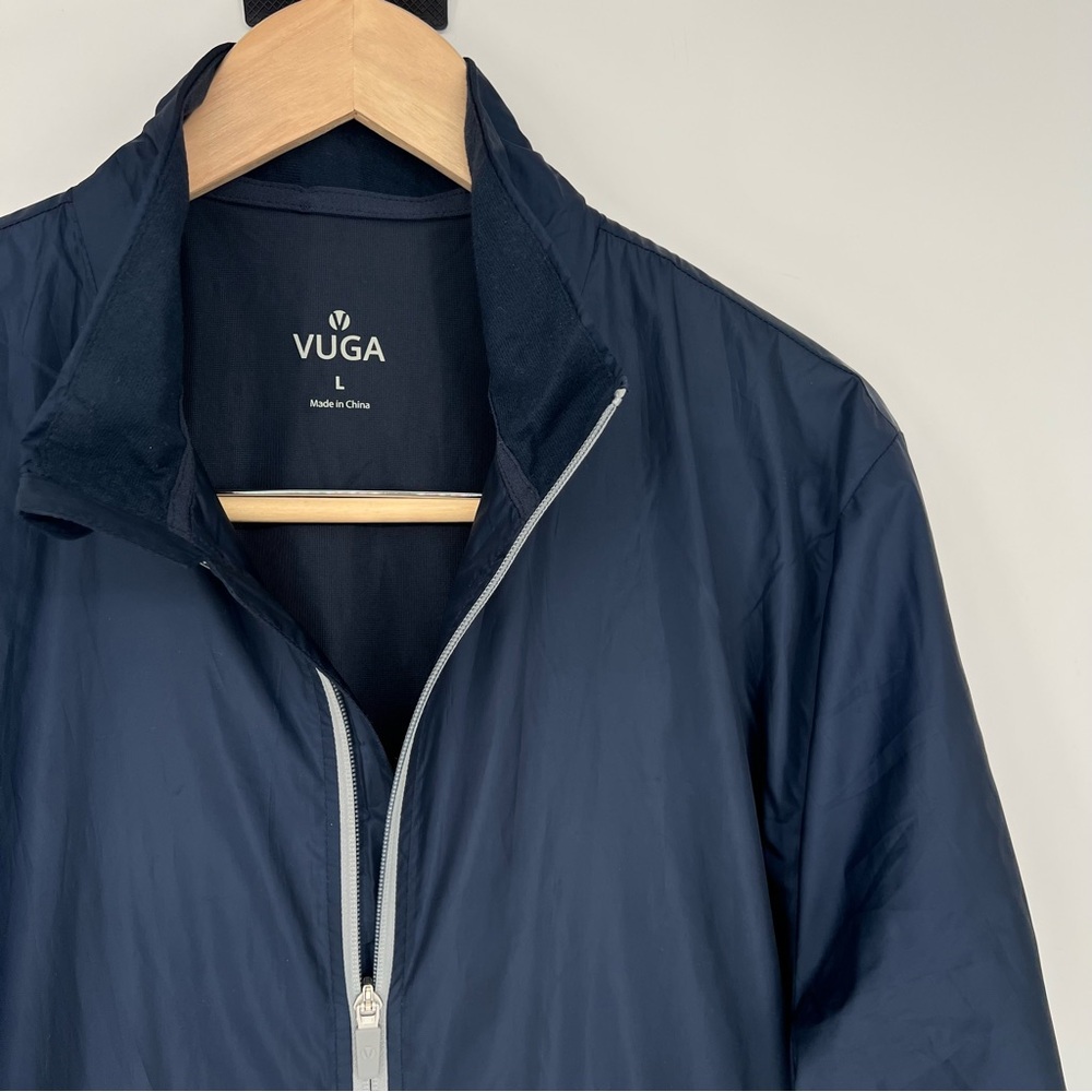 VUGA‎ Navy Blue Windbreaker Zipper Gray Detail Men's Blue Jacket L - Picture 2 of 9